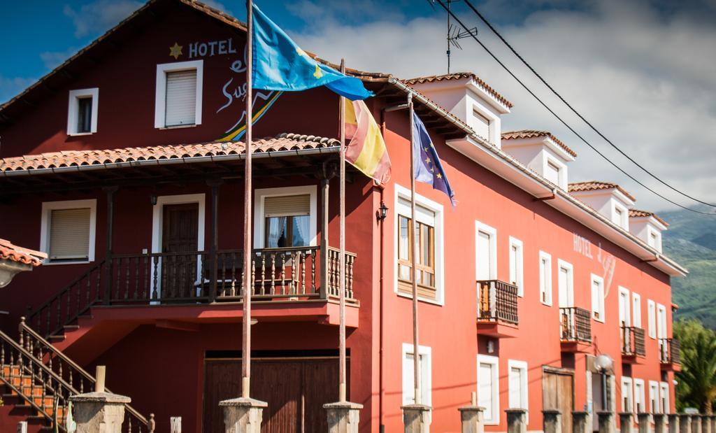 Hotel El Sueve Колунга Экстерьер фото
